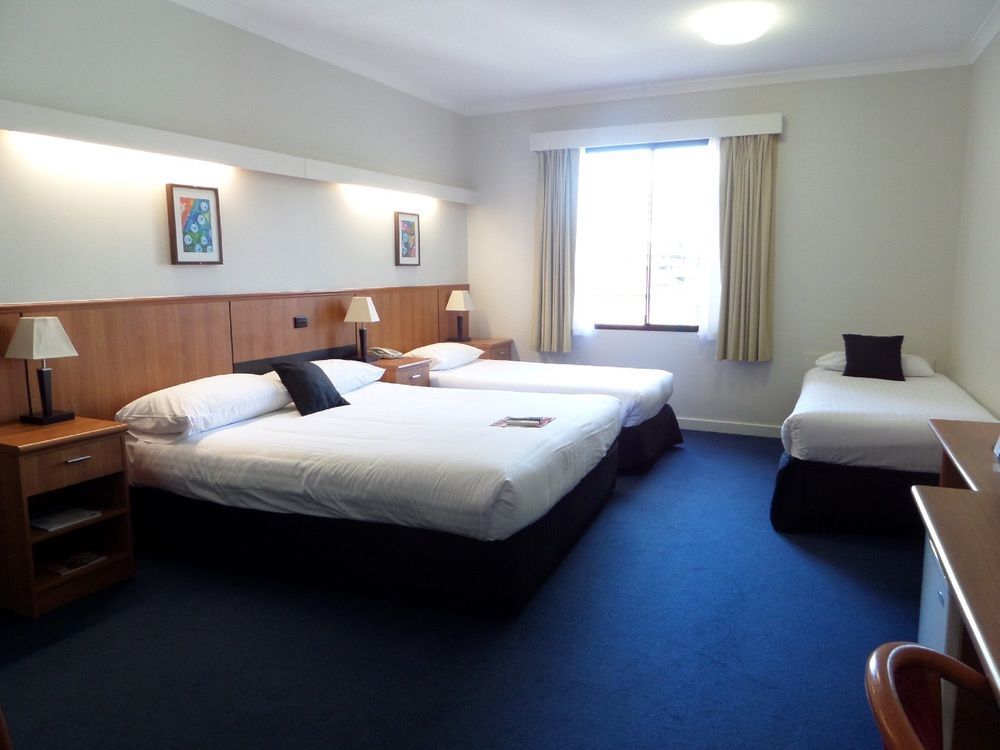 Metro Hotel Perth City Exterior foto